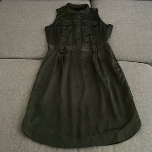 Banana Republic half buttoned dress